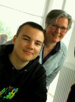 Britta True, Mitglied im Förderkreis seit 2018, mit ihrem Sohn Matti